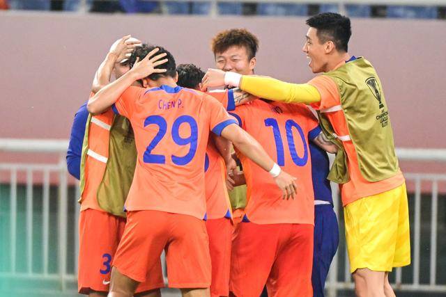 英联杯-贝里瓦尔绝杀 热刺首回合1-0利物浦